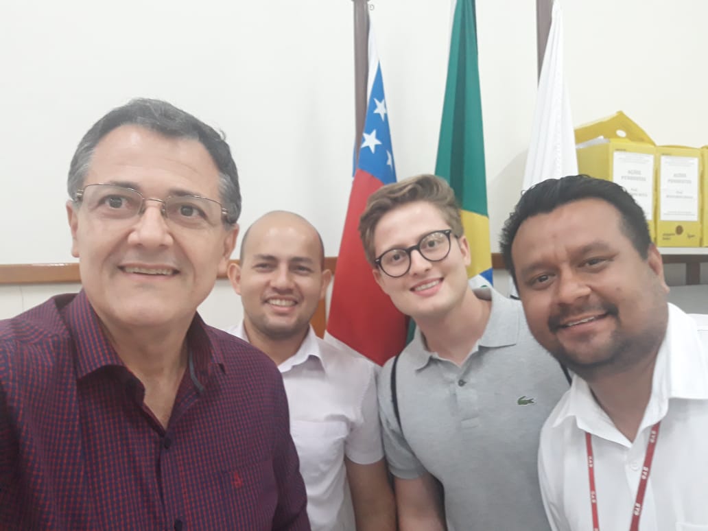 Eliud e seus professores da FD